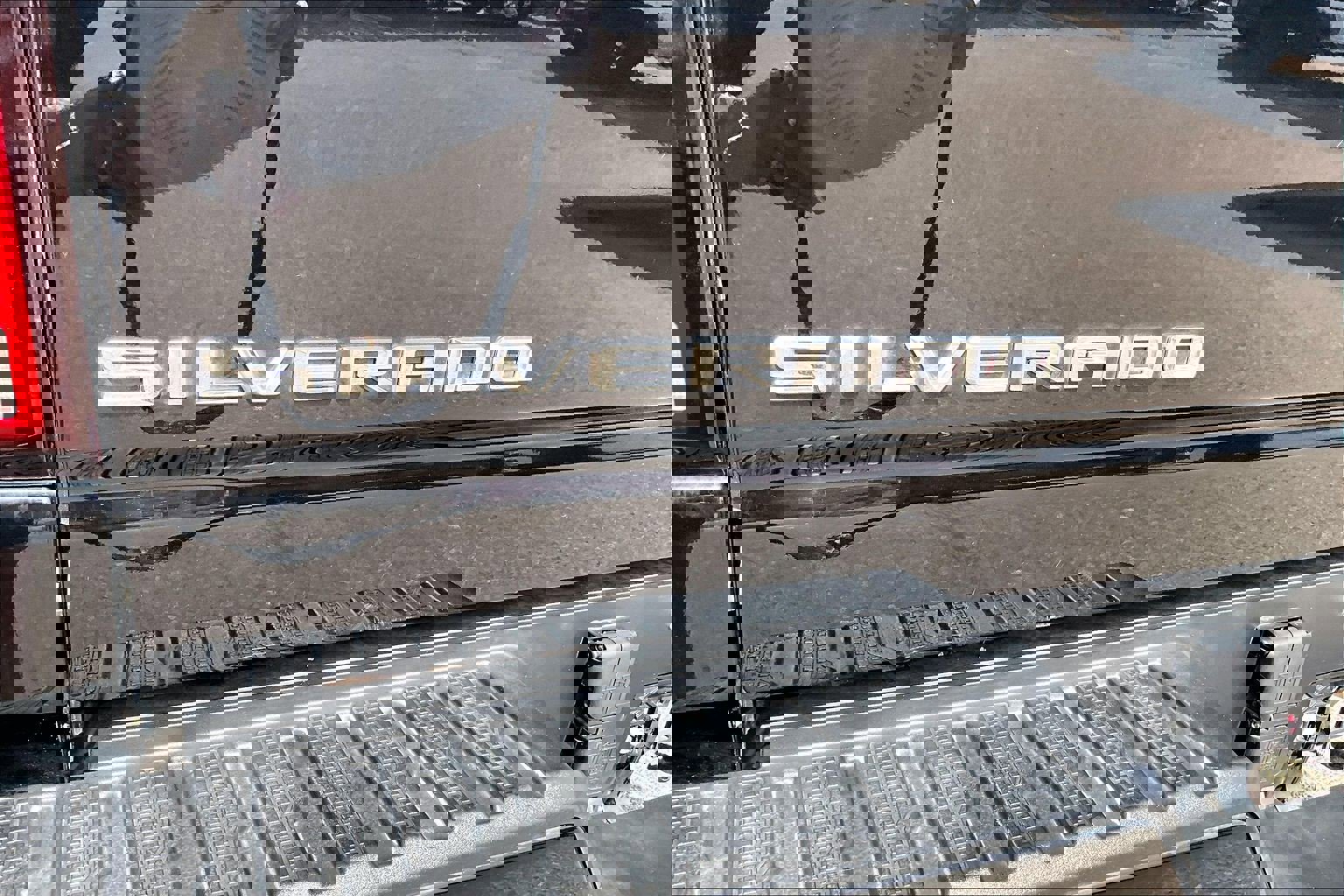 Used 2024 Chevrolet Silverado 3500 High Country w/ Technology Package image 25