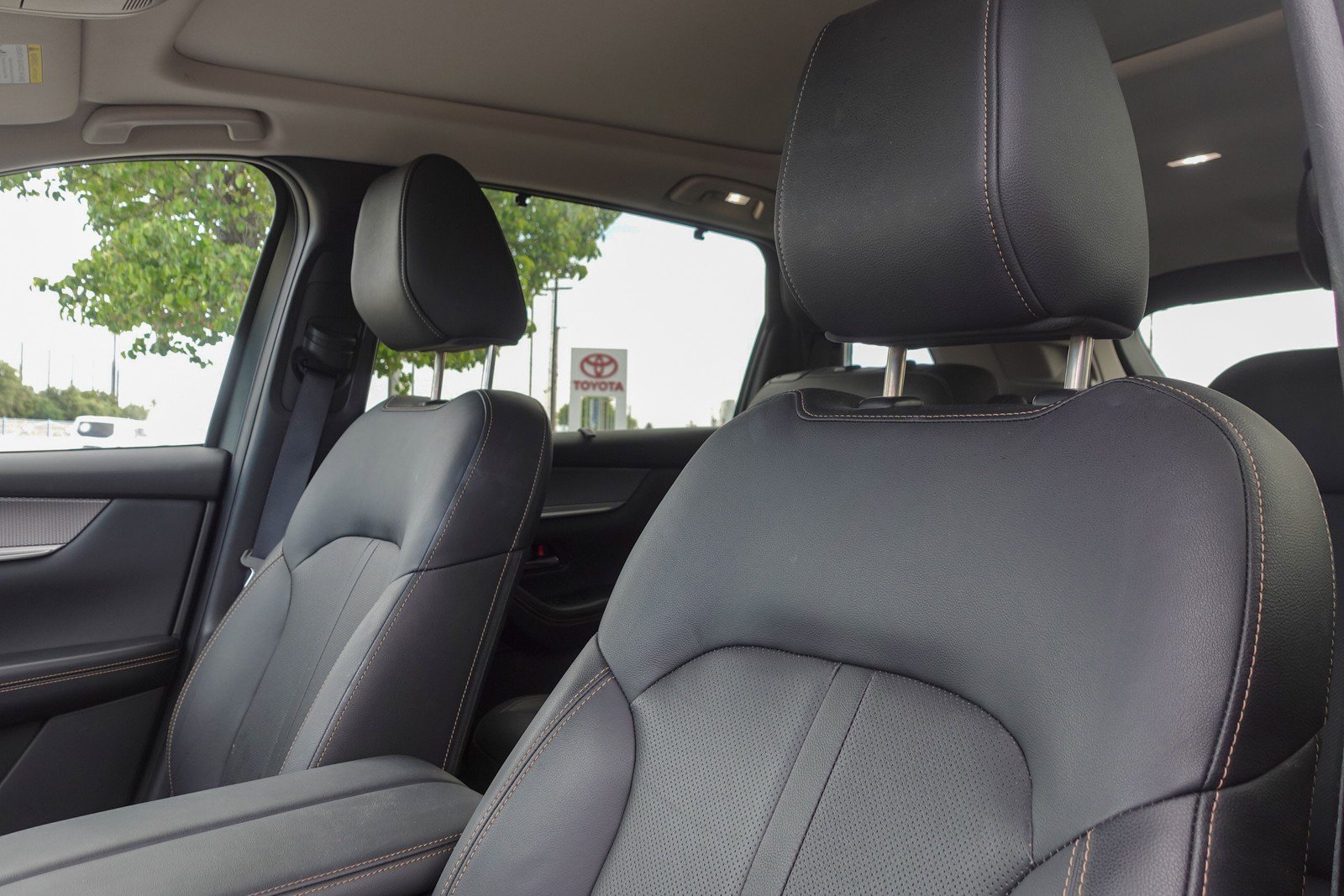 Used 2024 MAZDA CX-90 Plug-In Hybrid w/ Premium Pkg image 10