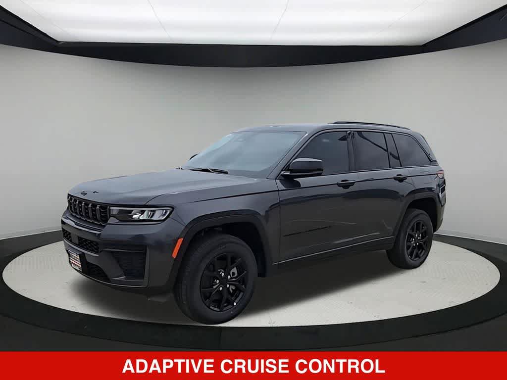 New 2026 Jeep Grand Cherokee Altitude AWD/4WD image 5