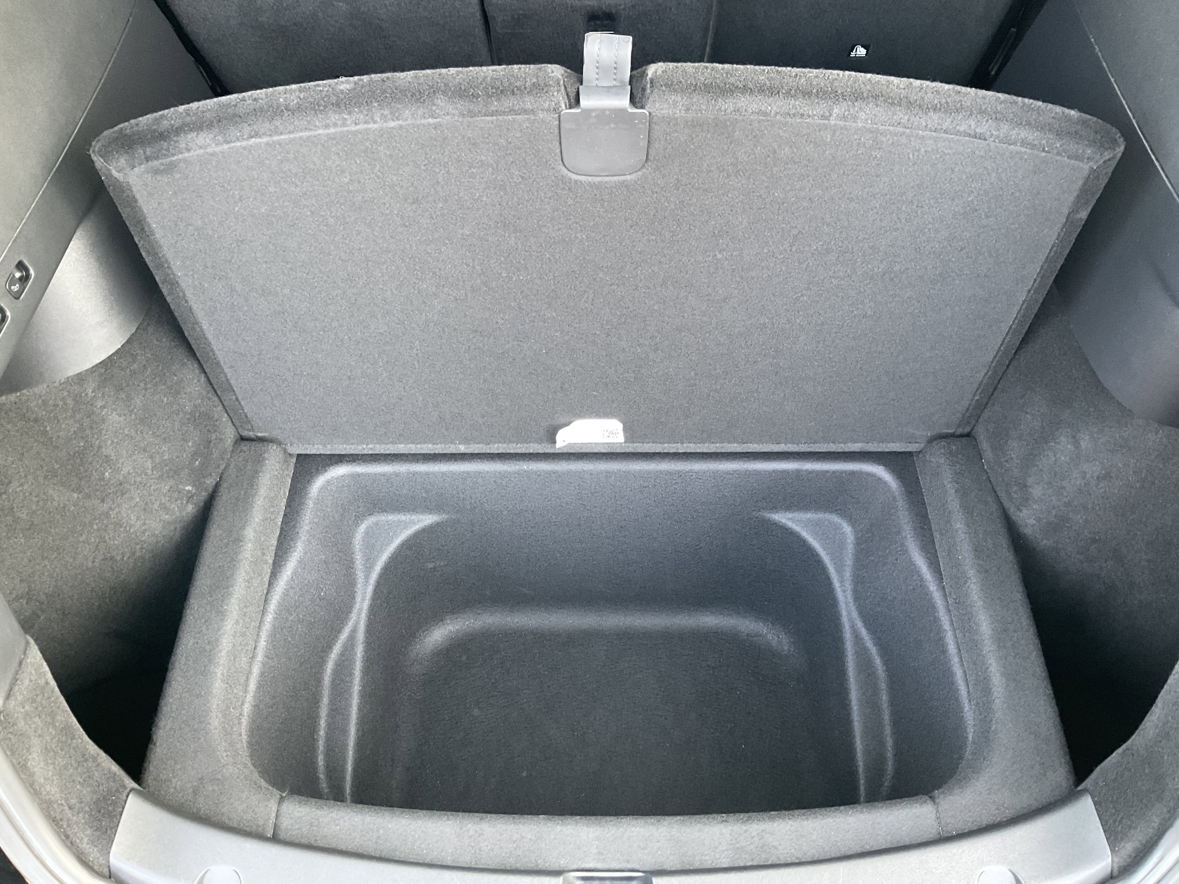 Used 2022 Tesla Model Y Performance image 44