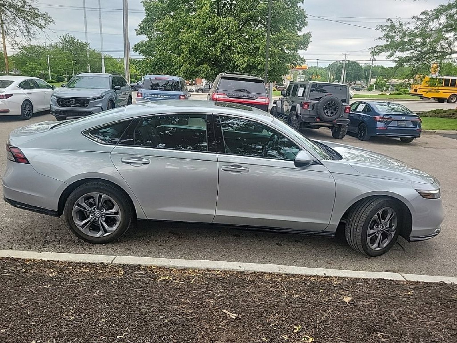 Certified 2024 Honda Accord EX-L image 8
