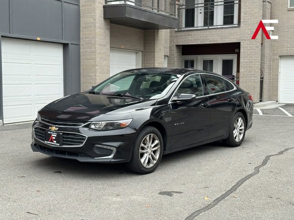 Used 2018 Chevrolet Malibu LT FWD image 1