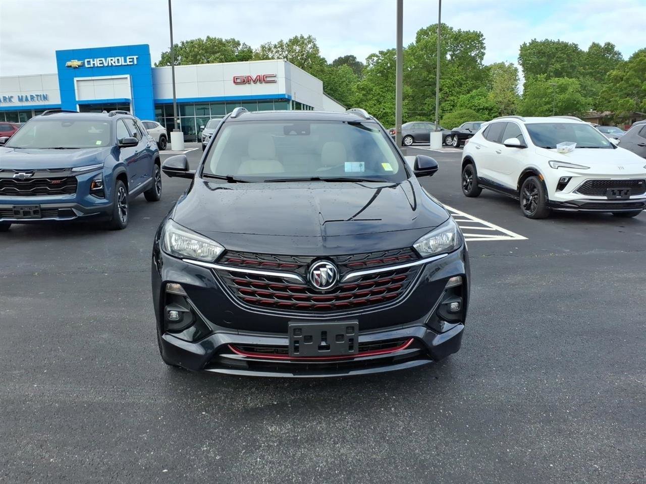 Used 2021 Buick Encore GX Select w/ Advanced Technology Package FWD image 2