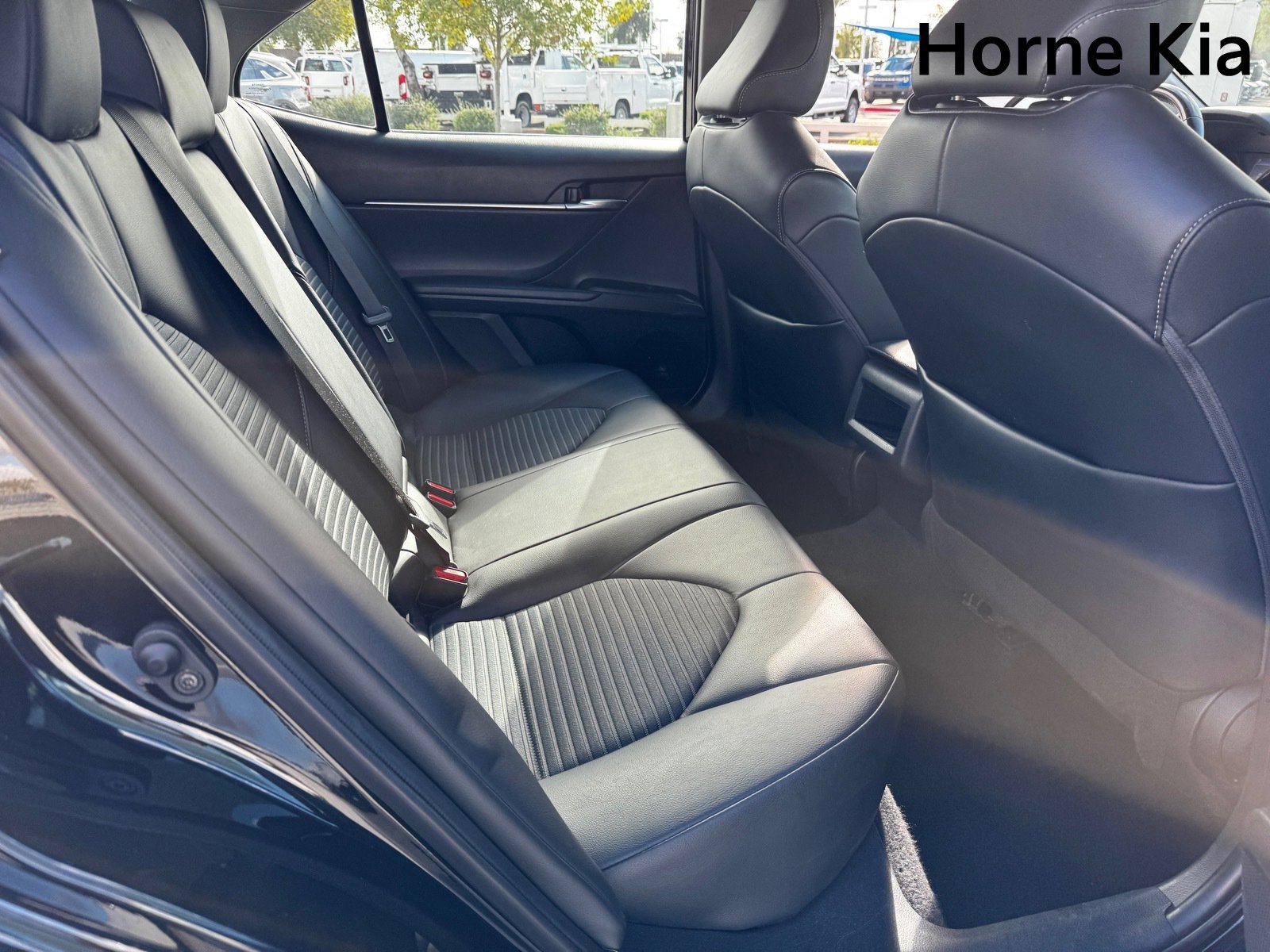 Used 2022 Toyota Camry SE image 28