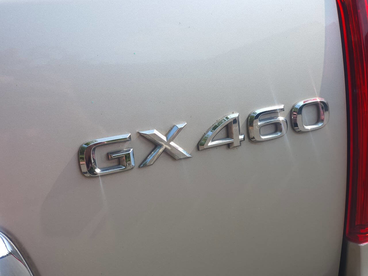 Used 2011 Lexus GX 460 image 54