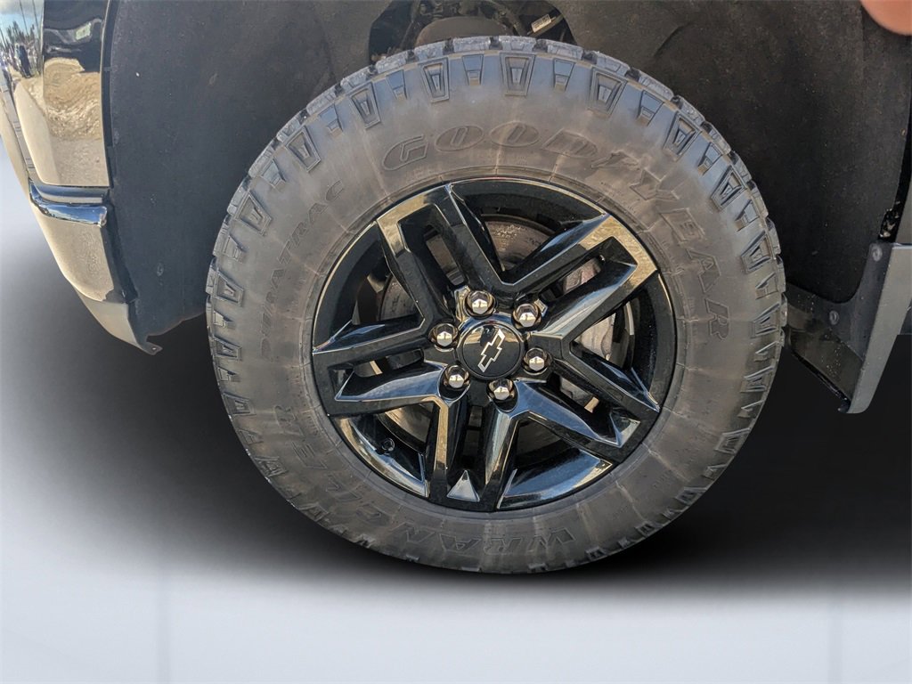 Used 2021 Chevrolet Silverado 1500 LT Trail Boss w/ Bed Protection Package image 10