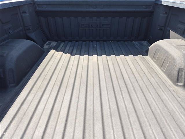 Used 2019 GMC Sierra 1500 SLT w/ SLT Premium Plus Package AWD/4WD image 10