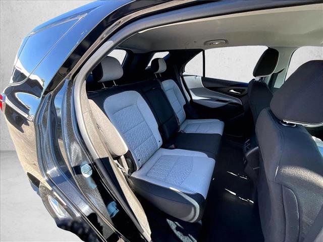 Used 2022 Chevrolet Equinox LS image 25