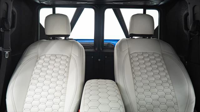 Used 2025 Jeep Wrangler Unlimited Sport image 41