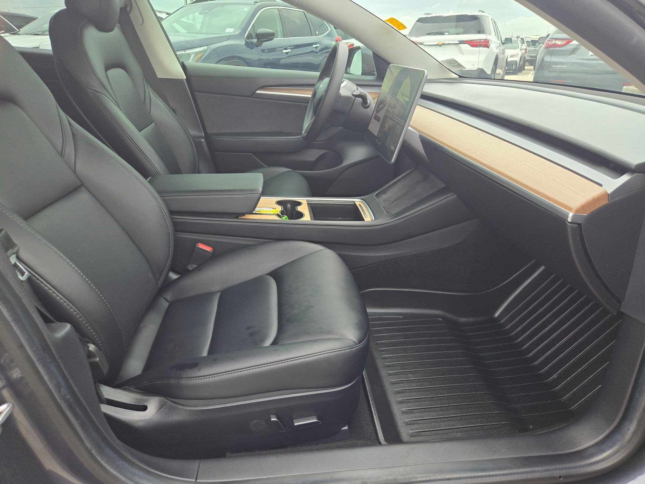Used 2022 Tesla Model 3 Long Range AWD/4WD image 24