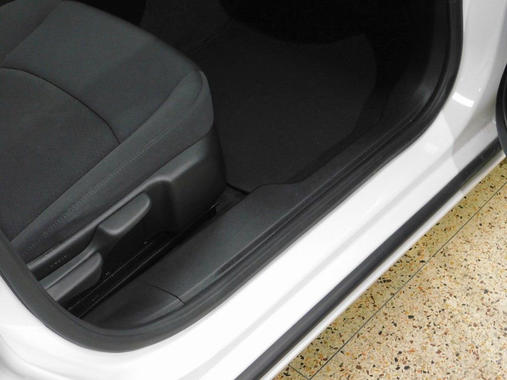 Used 2022 Chevrolet Malibu LT image 93