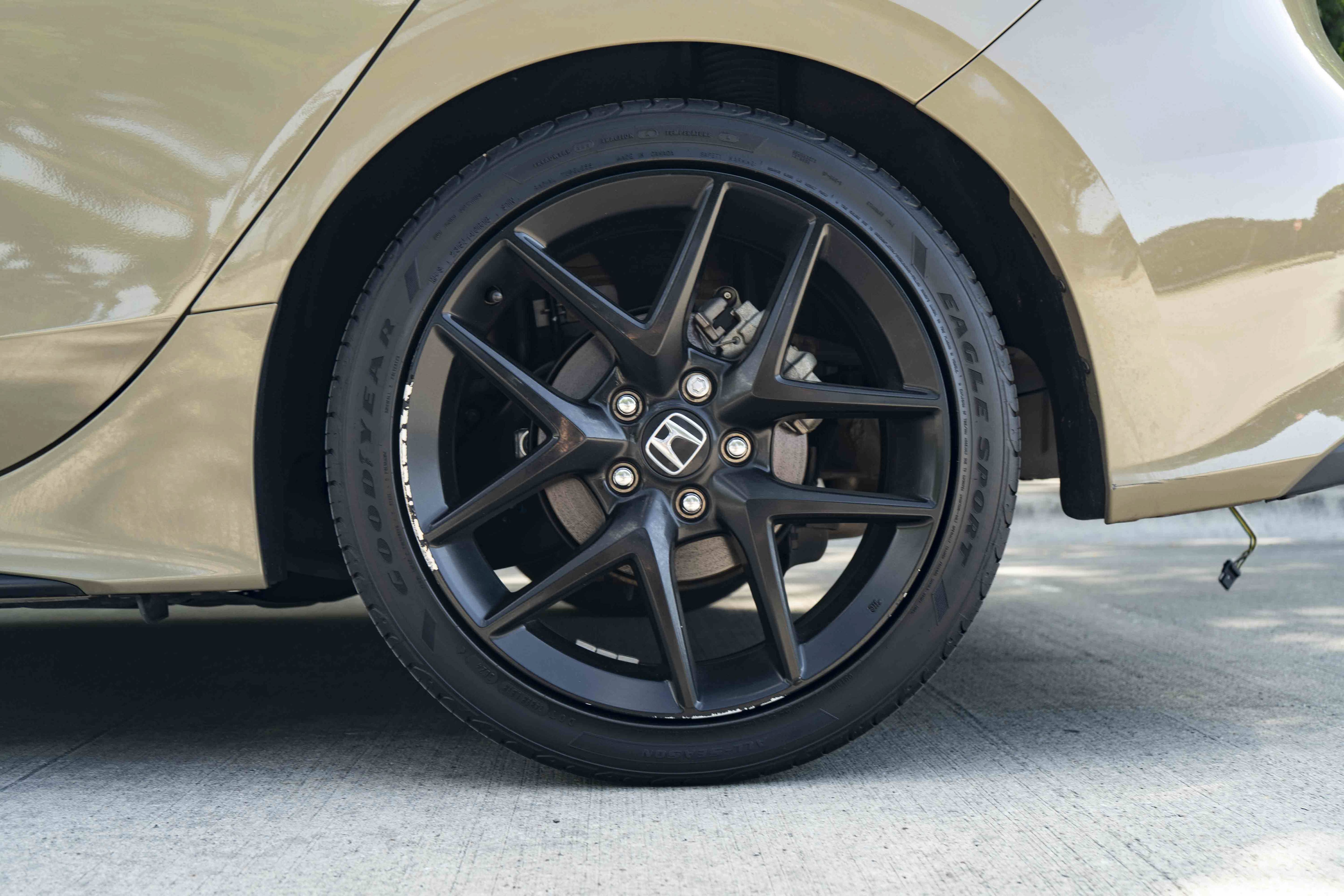 Used 2025 Honda Civic Sport image 15