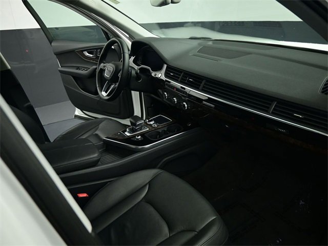 Used 2017 Audi Q7 3.0T Premium Plus image 25