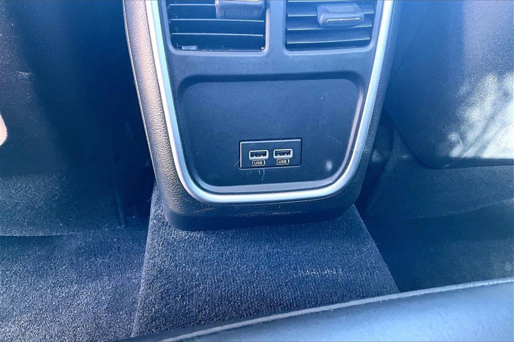 Used 2021 Chrysler 300 Touring L image 26