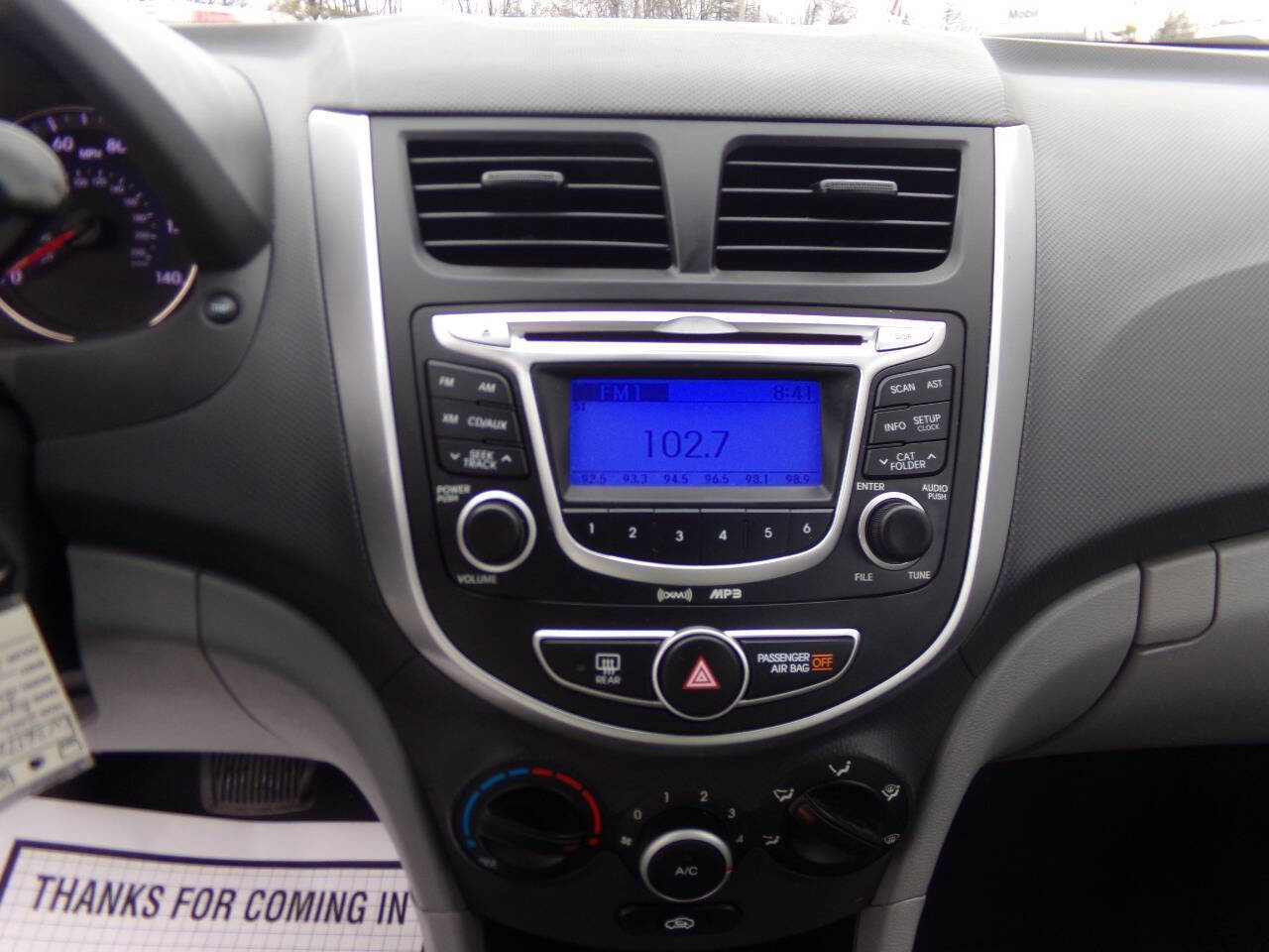 Used 2012 Hyundai Accent GLS image 18