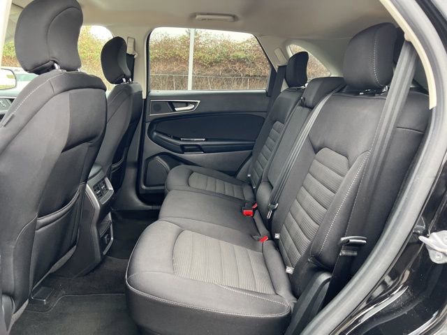 Used 2018 Ford Edge SEL image 13