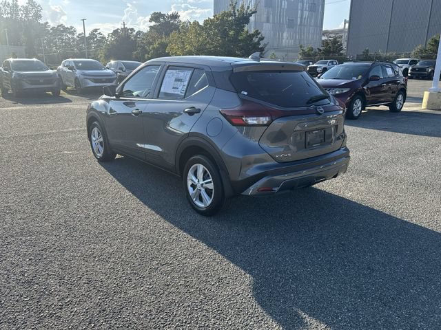 New 2025 Nissan Kicks Play S FWD image 7