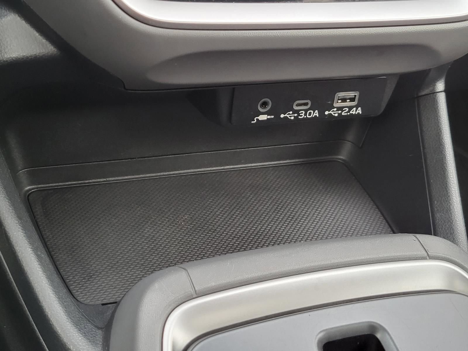 Certified 2025 Subaru Crosstrek 2.0i Premium image 24