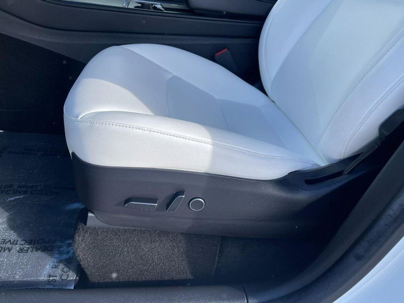 Used 2021 Tesla Model Y Long Range image 18