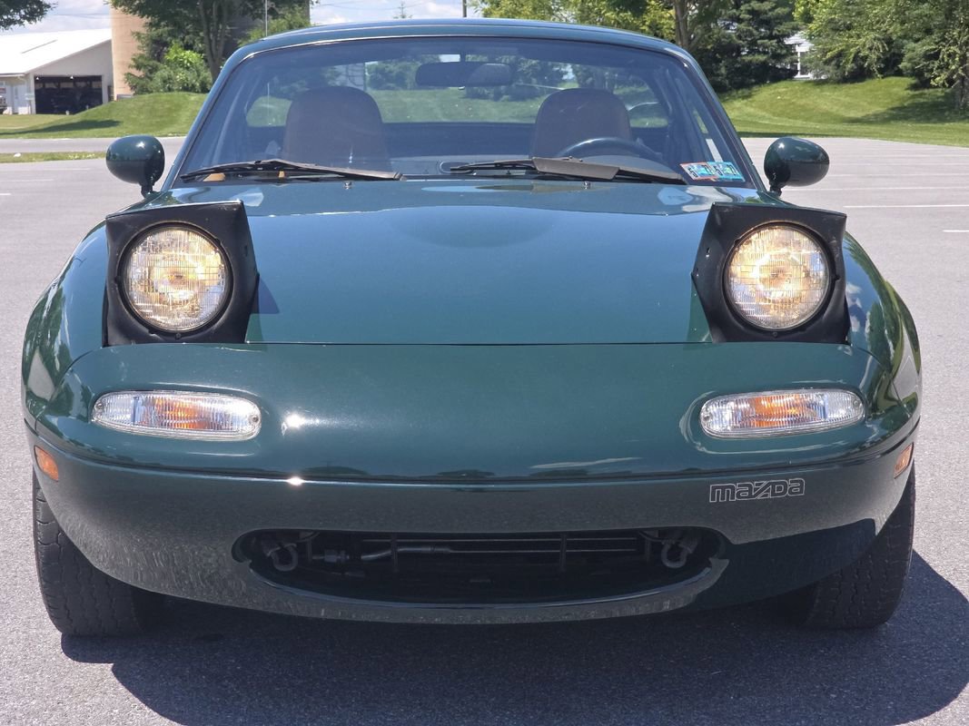 Used 1991 MAZDA MX-5 Miata RWD image 3