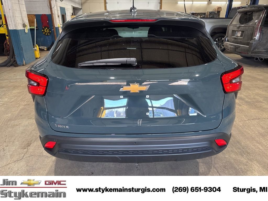 New 2026 Chevrolet Trax LS w/ LS Convenience Package image 5