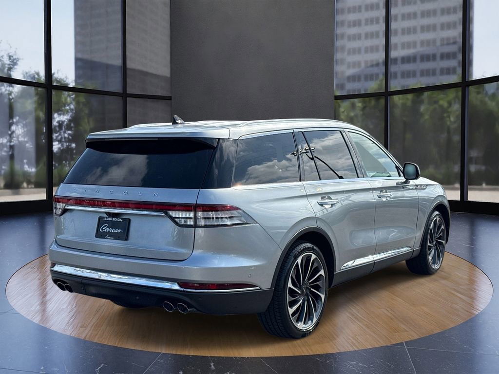 Certified 2023 Lincoln Aviator Reserve w/ Equipment Group 201A image 3