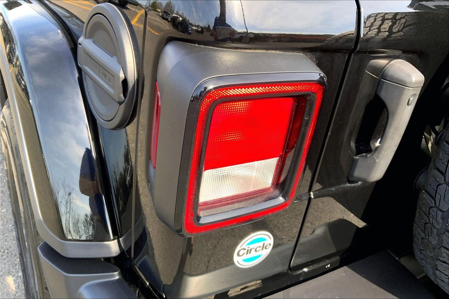 Certified 2022 Jeep Wrangler Unlimited Sahara w/ Cold Weather Group image 26