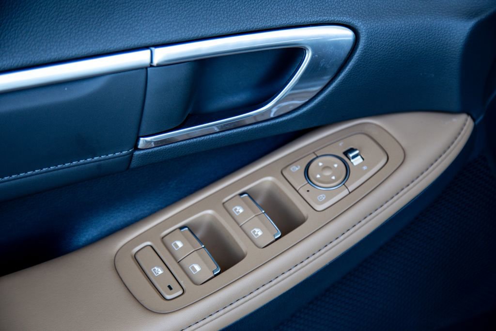 Used 2022 Hyundai Sonata Limited FWD image 19