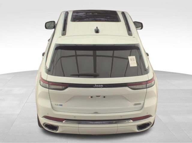 Used 2022 Jeep Grand Cherokee Overland image 5