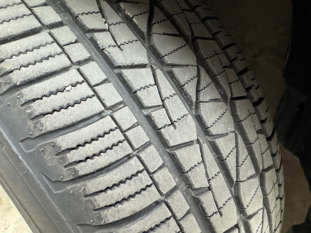 Used 2018 Toyota Highlander XLE image 28