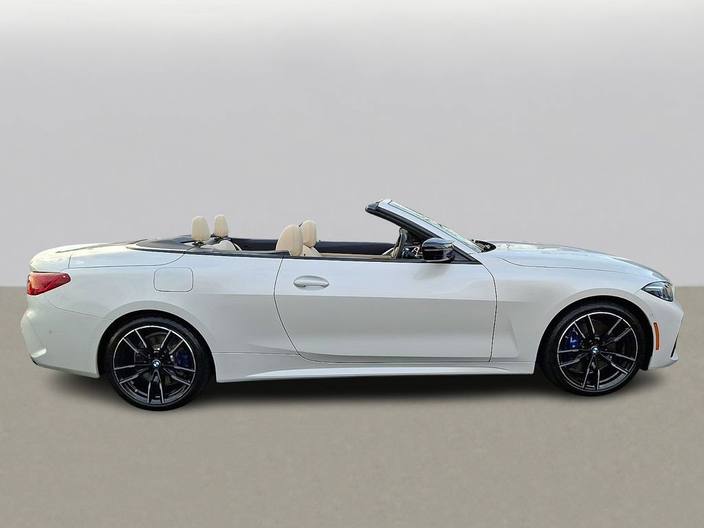 Certified 2025 BMW 440i xDrive Convertible w/ Premium Package image 3