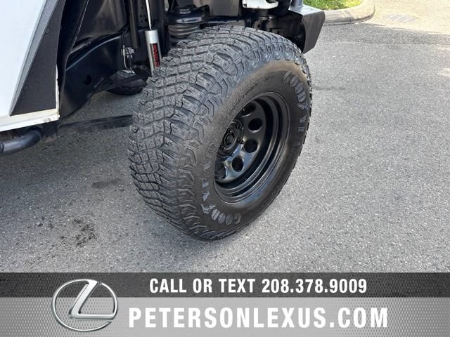 Used 2013 Jeep Wrangler Unlimited Sport AWD/4WD image 11