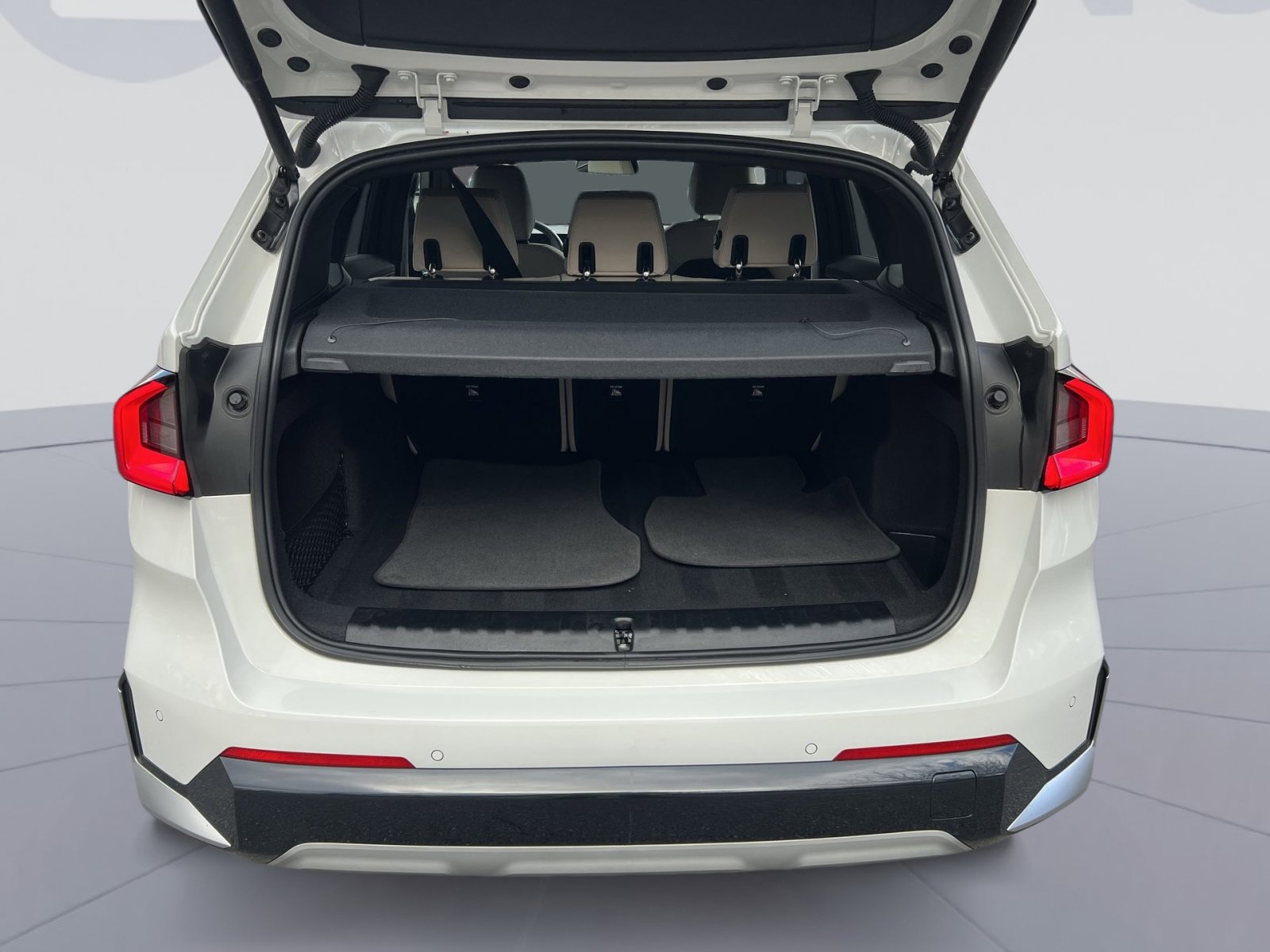 Used 2023 BMW X1 xDrive28i w/ Convenience Package image 25