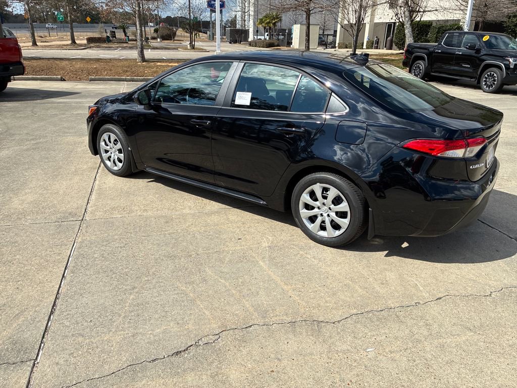 New 2026 Toyota Corolla LE image 3