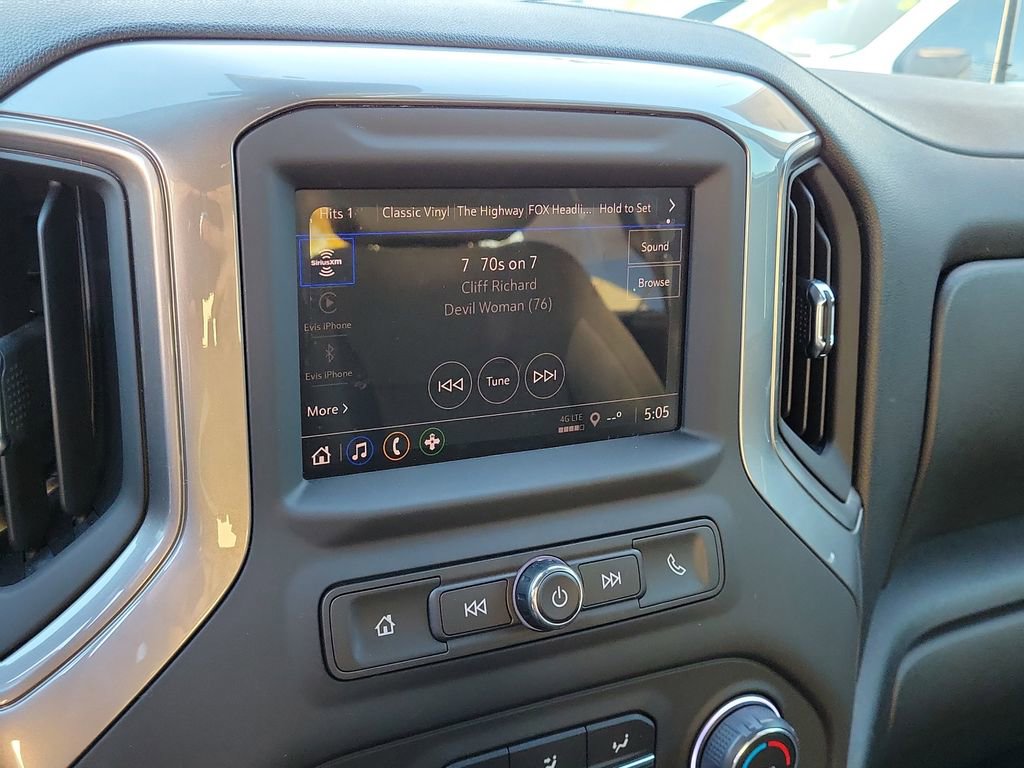 Used 2025 Chevrolet Silverado 2500 Custom w/ Custom Value Package image 17