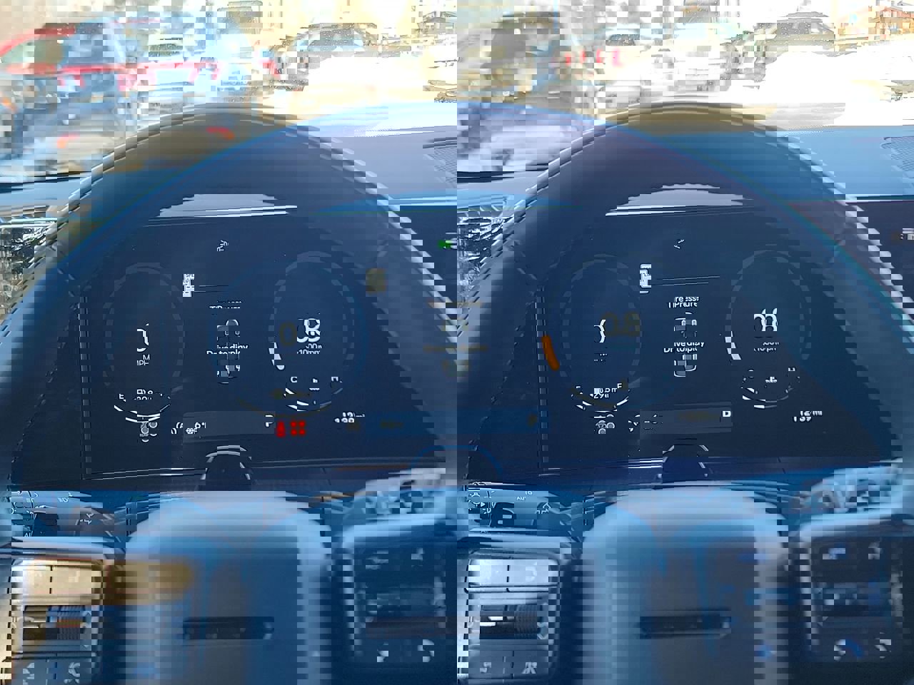 Certified 2025 Hyundai Santa Fe Calligraphy image 15