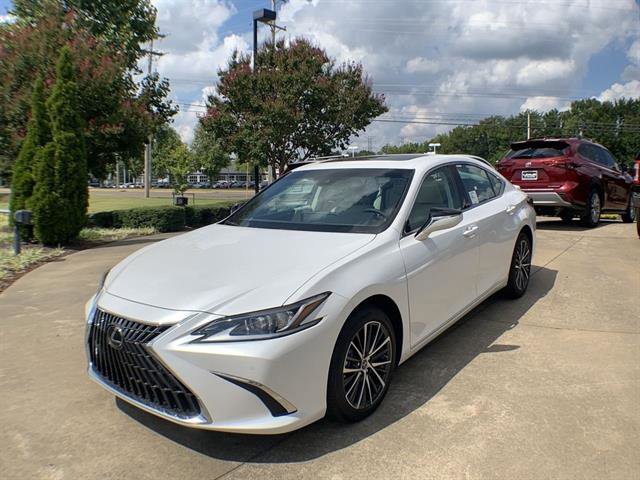 Used 2025 Lexus ES 300h w/ Premium Package