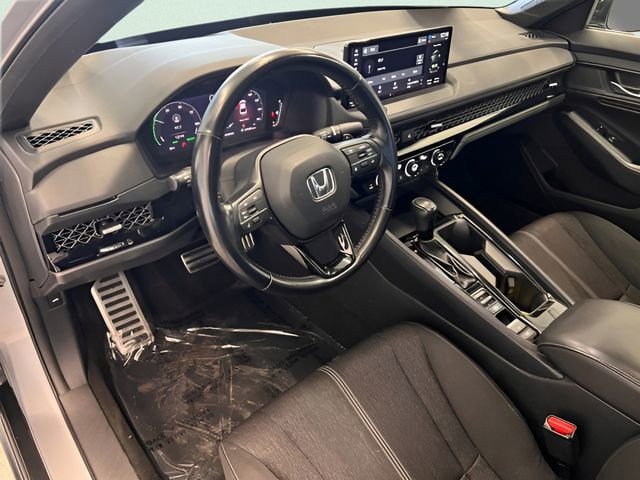 Used 2023 Honda Accord Sport image 18