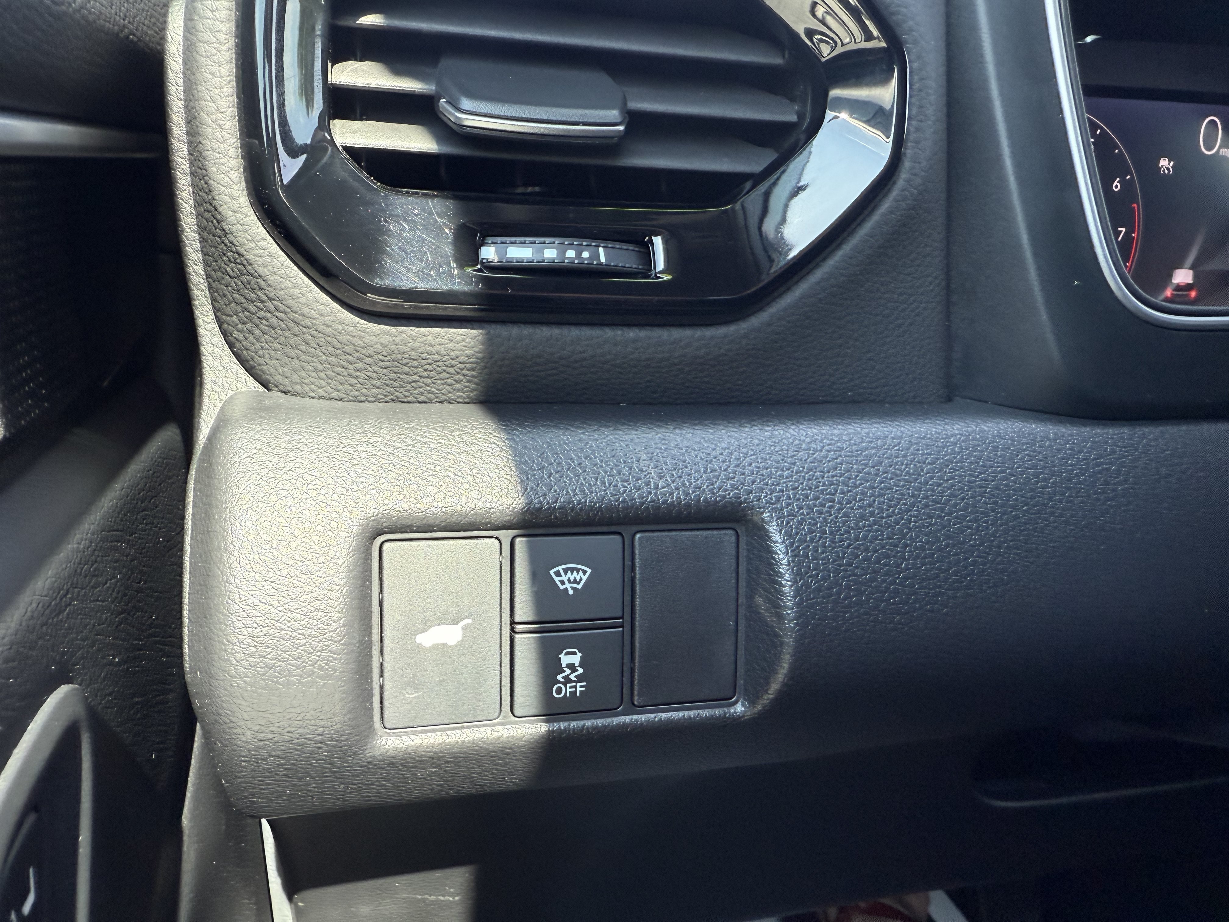 Used 2024 Honda Pilot Elite image 9