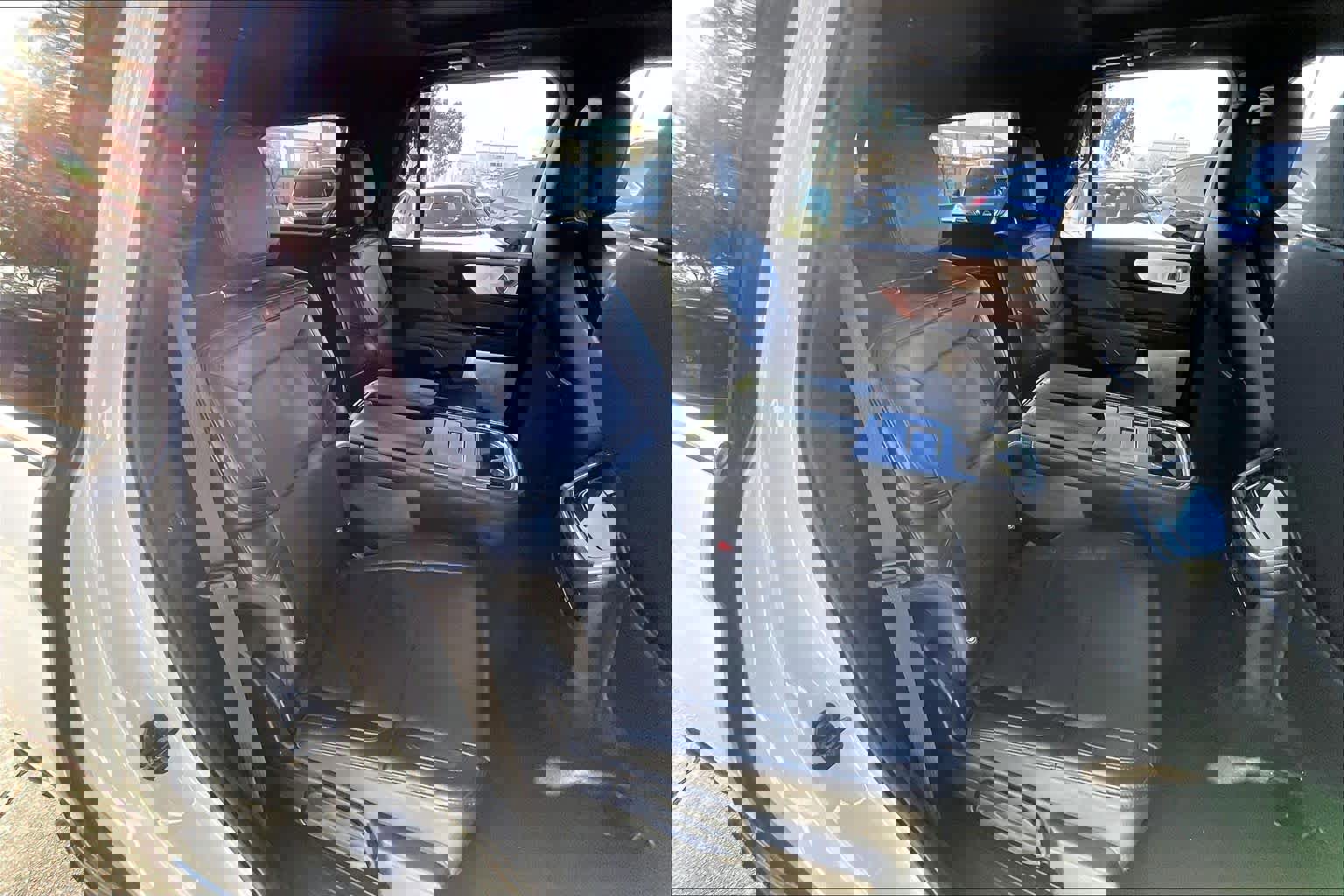 Used 2023 Lincoln Navigator Reserve image 28