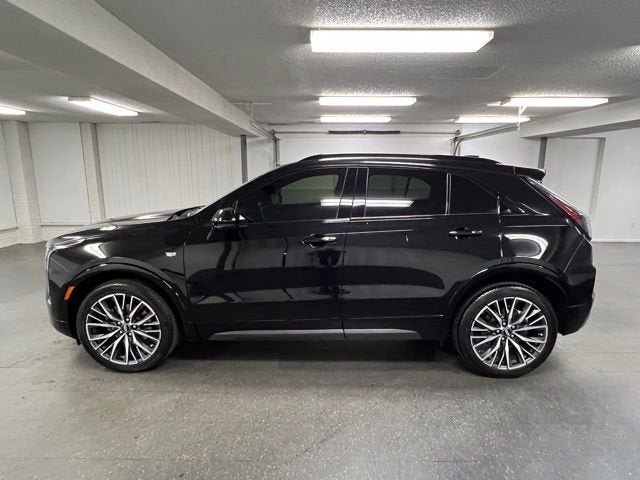 Used 2025 Cadillac XT4 Sport AWD/4WD image 2