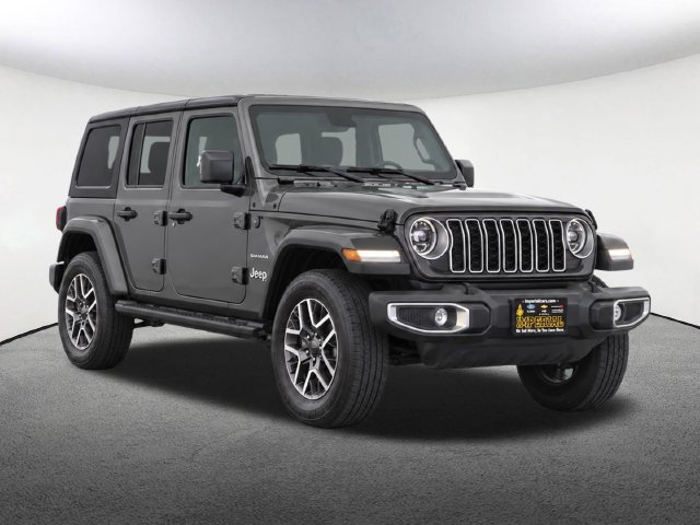 Used 2026 Jeep Wrangler Unlimited Sahara AWD/4WD image 2