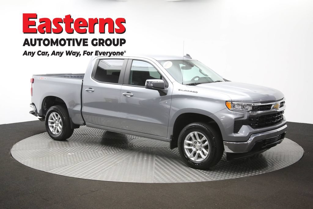 Used 2023 Chevrolet Silverado 1500 LT AWD/4WD image 50