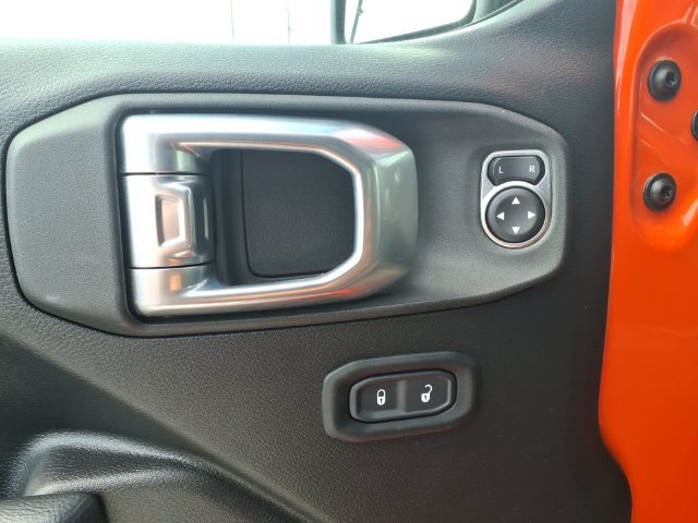 Certified 2023 Jeep Wrangler Sport AWD/4WD image 20
