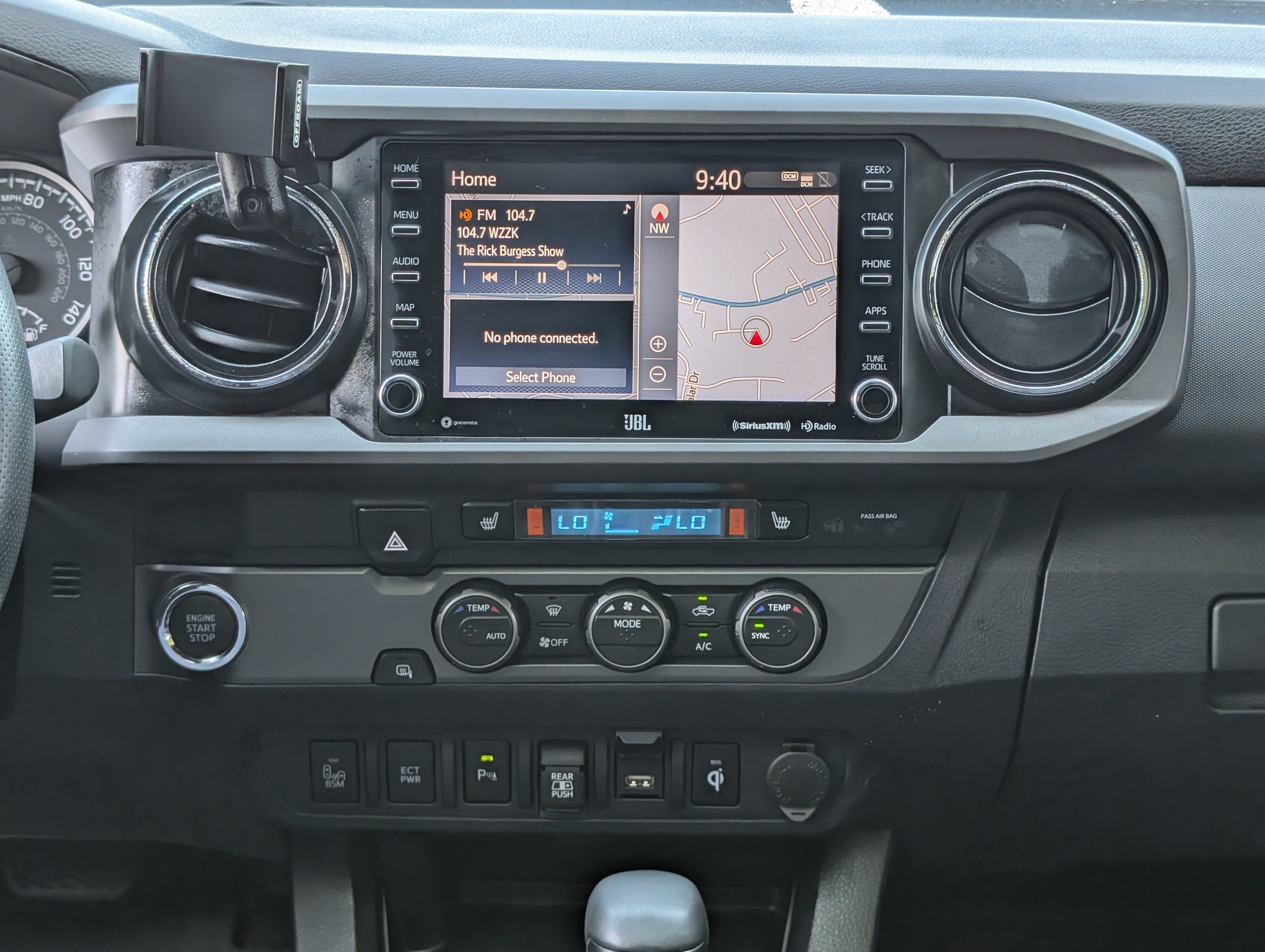 Used 2022 Toyota Tacoma TRD Off-Road w/ TRD Premium Off Road Package RWD image 28