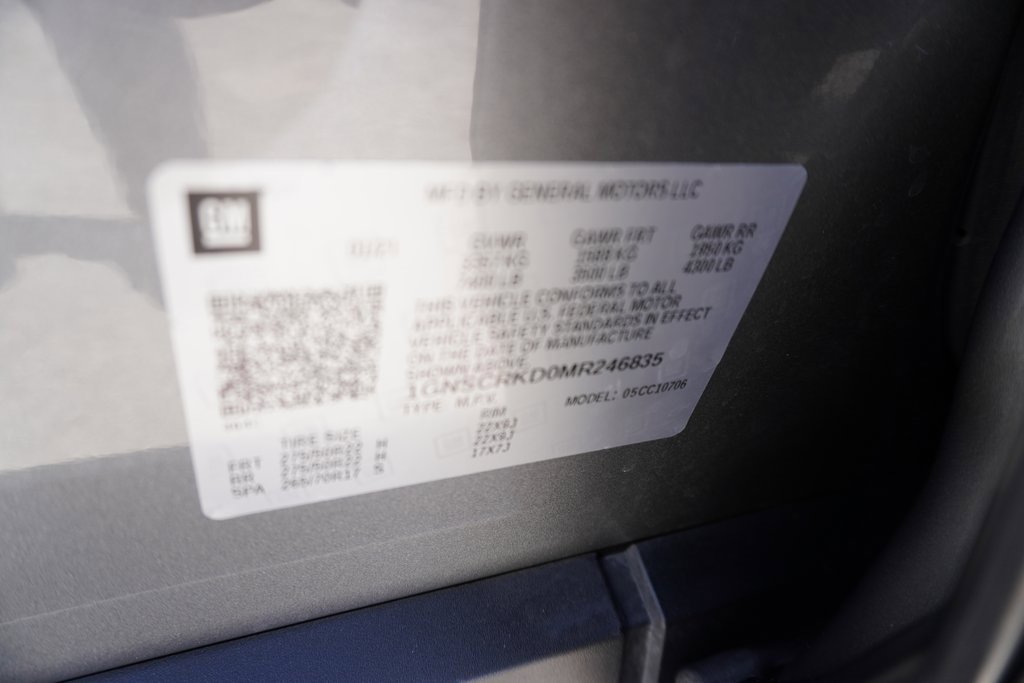 Used 2021 Chevrolet Tahoe RST w/ Luxury Package image 36