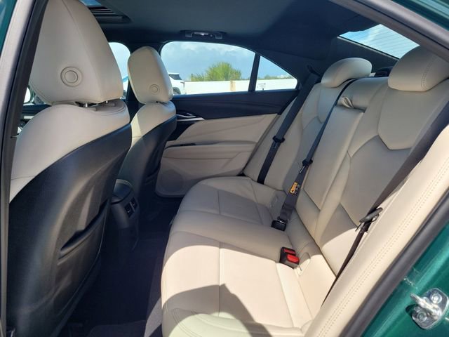 Used 2025 Cadillac CT4 Premium Luxury image 22