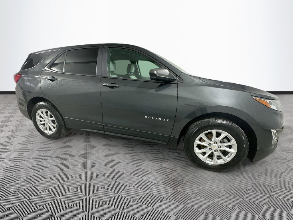 Used 2021 Chevrolet Equinox LS w/ LS Convenience Package AWD/4WD image 8