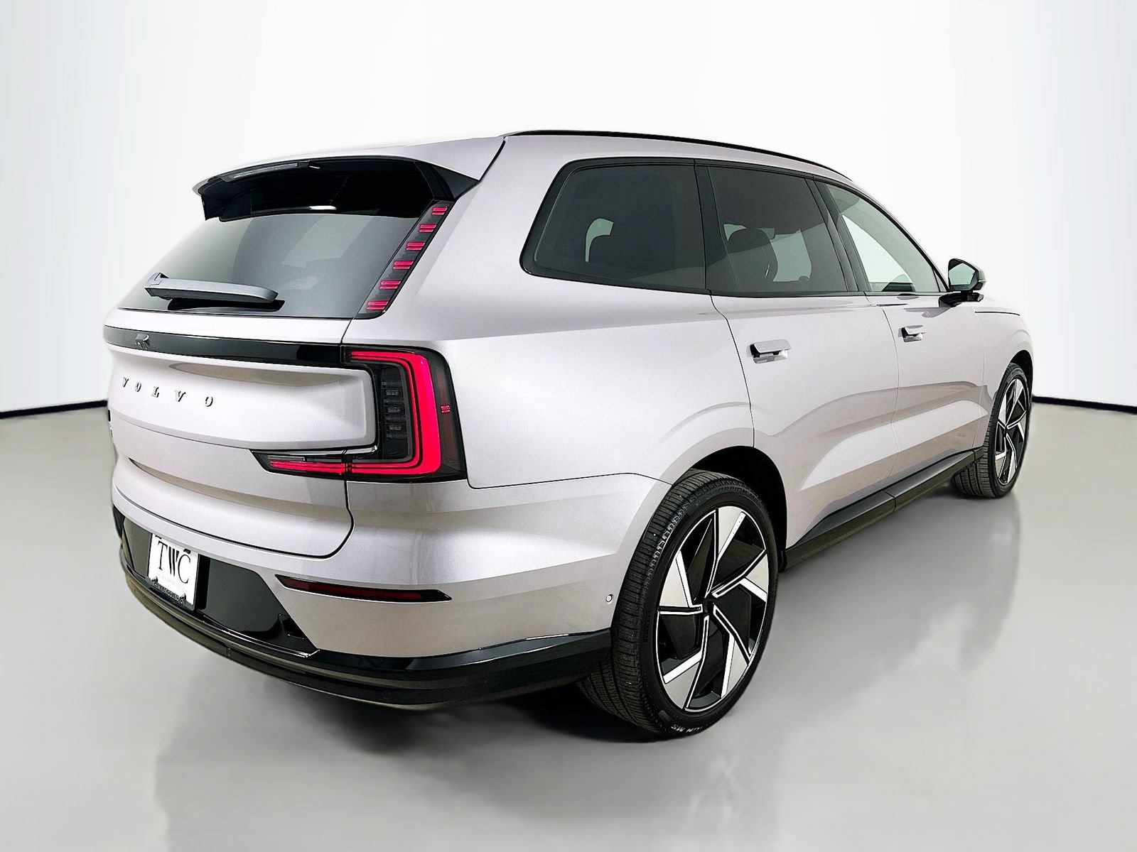 New 2026 Volvo EX90 Ultra AWD/4WD image 5