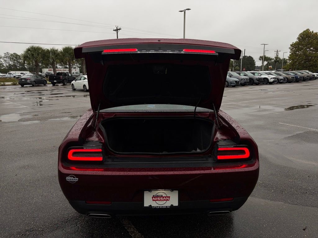 Used 2022 Dodge Challenger GT w/ Plus Package image 5